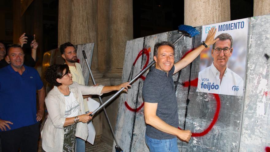 Populares y socialistas arrancan la campaña en Lorca a distancia