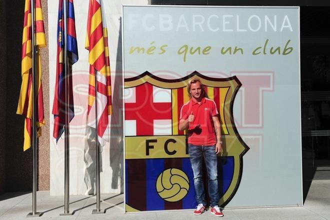 LAS MEJORES IÁMGENES DE LA PRESENTACIÓN DE RAKITIC