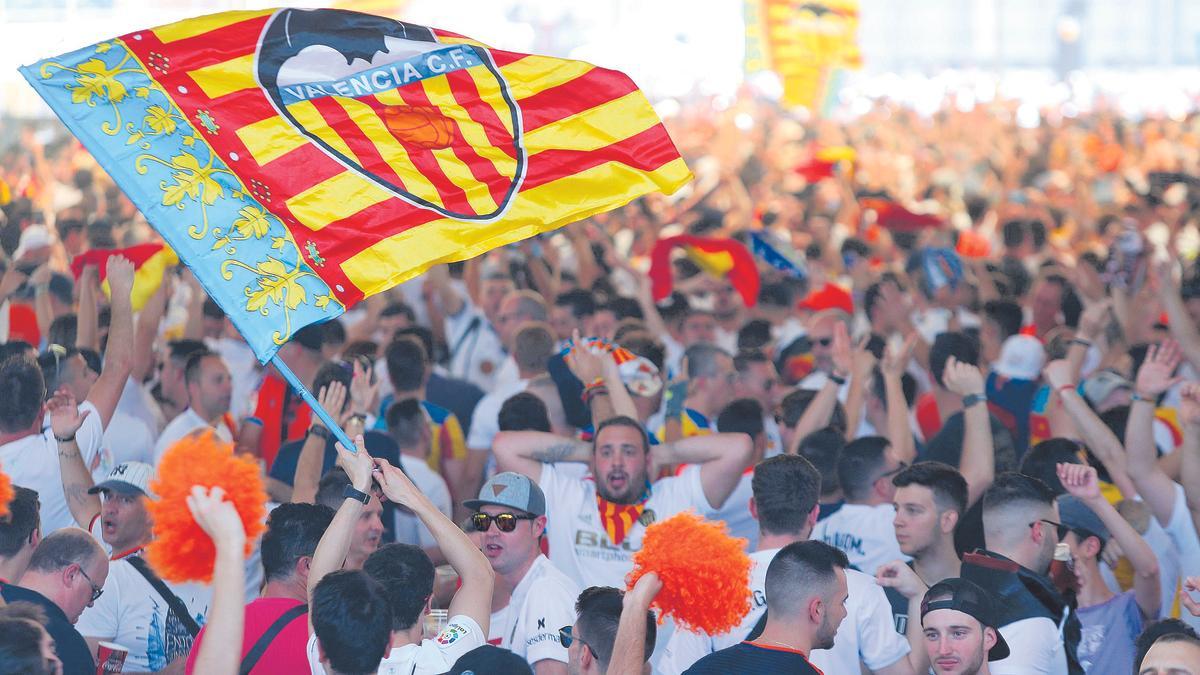 La Fan Zon de Sevilla en la final de 2019