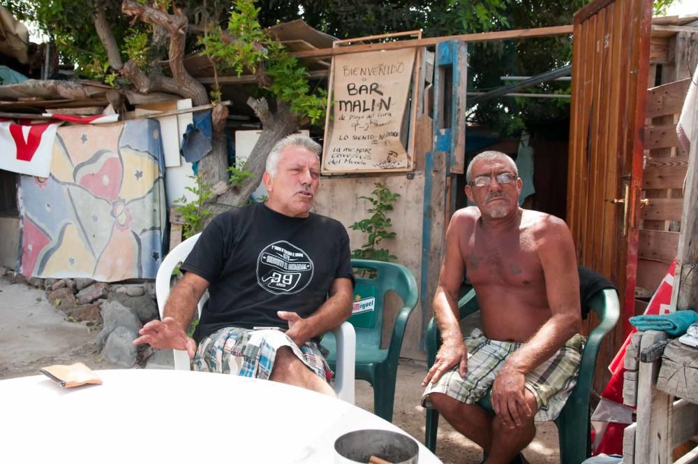 Afectados por la nueva playa de Tauro