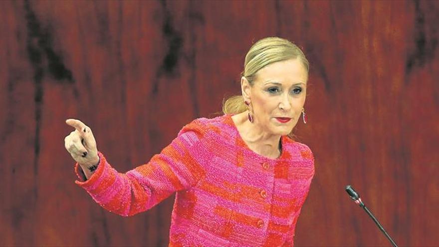 Cristina Cifuentes se da de baja como militante del PP de forma temporal