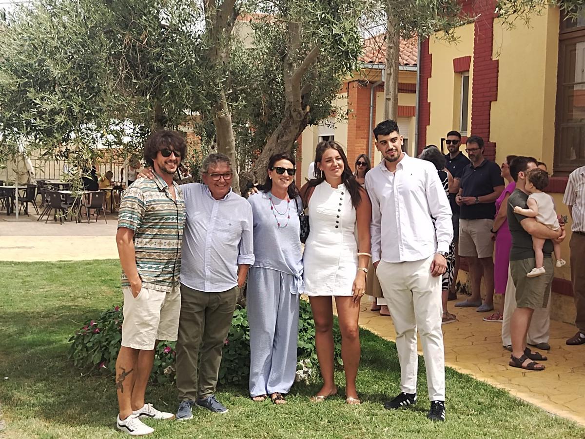 GALERÍA | Emotivo reencuentro familiar en Cañizo de Campos