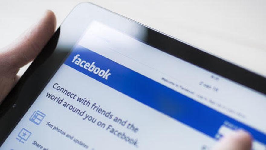 Facebook permitirá hacer transacciones de dinero.