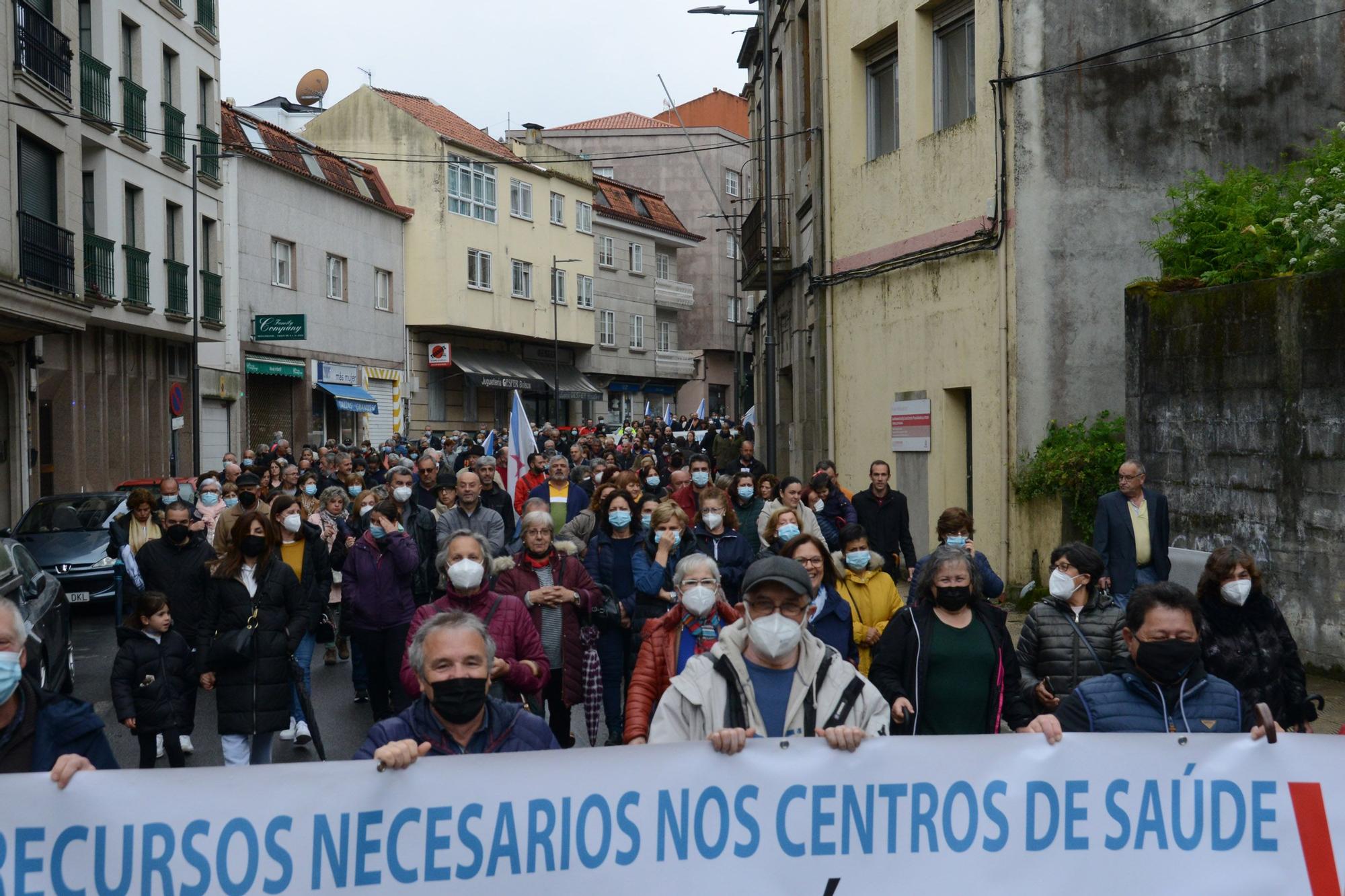 Los asistentes en la bajada por Ramón Cabanillas.