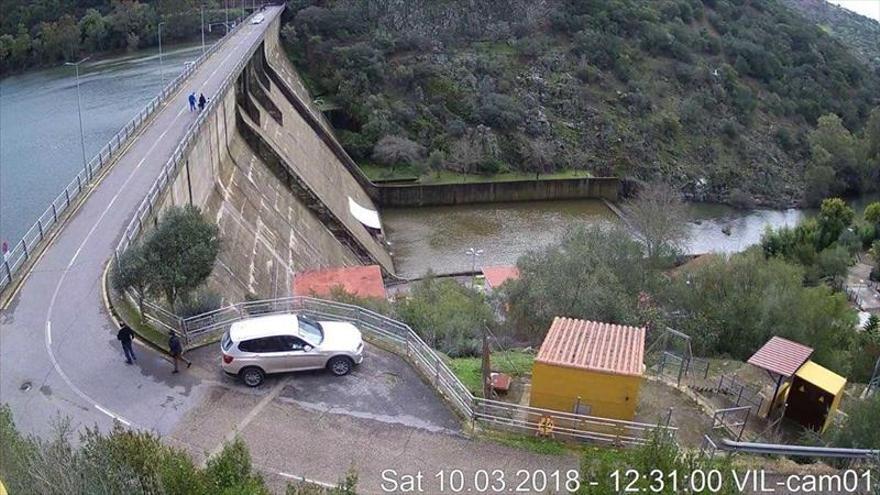 El agua embalsada en Villar del Rey roza el 90% tras las últimas lluvias