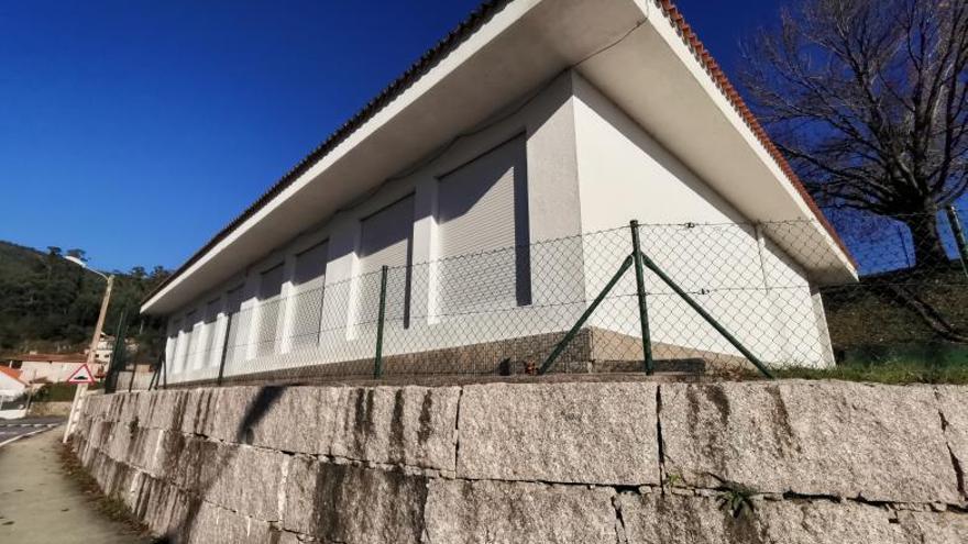 El inmueble que se pretende adaptar no tiene uso educativo desde 1997. | // SANTOS ÁLVAREZ