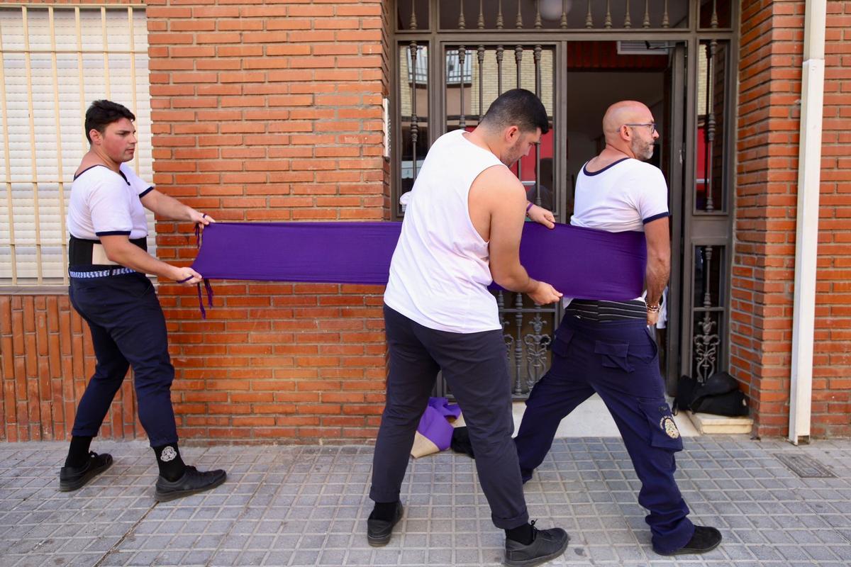 La Hermandad de la Estrella recorre las calles cordobesas desde la Huerta de la Reina