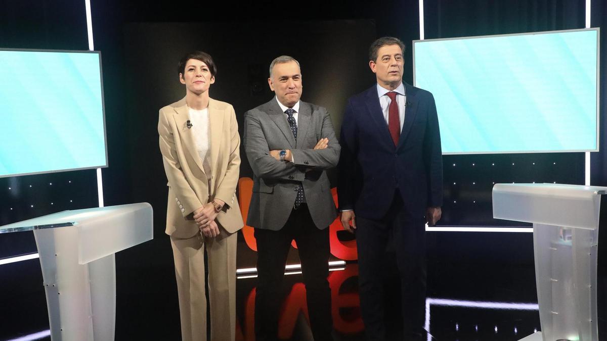 Ana Pontón y Besteiro, durante el debate de RTVE moderado por el periodista Xabier Fortes.
