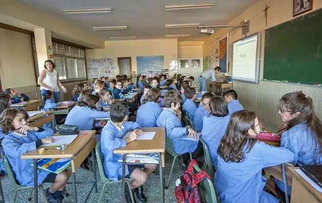 Visita a Faro de Vigo del CPR Plurilingüe María Inmaculada Carmelitas, curso 2016-2017