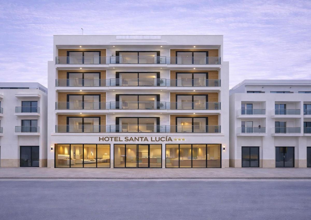 Fachada del futuro Hotel Santa Lucía, de tres estrellas, en el casco histórico de Sevilla