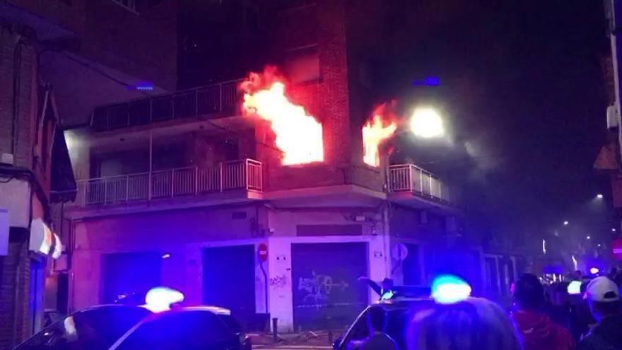 Tres heridos en un incendio causado por una estufa en Alicante