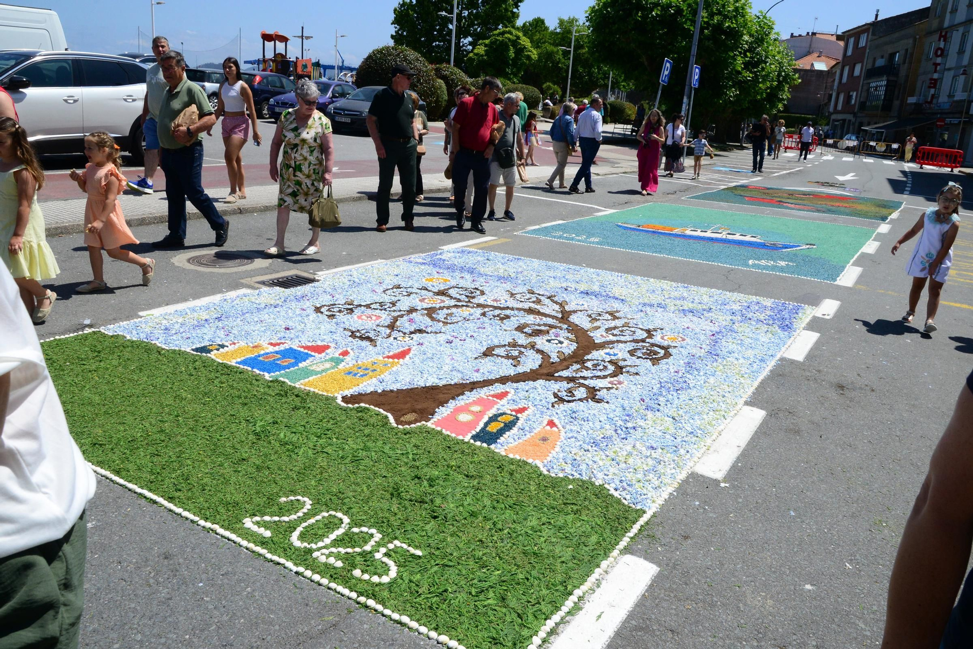 La fiesta de las alfombras florales del Corpus en Bueu (III)
