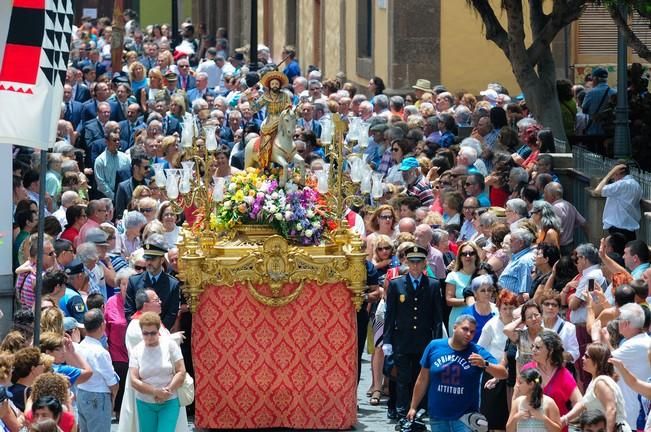 Procesion por el dia grande de Santiago de Galdar