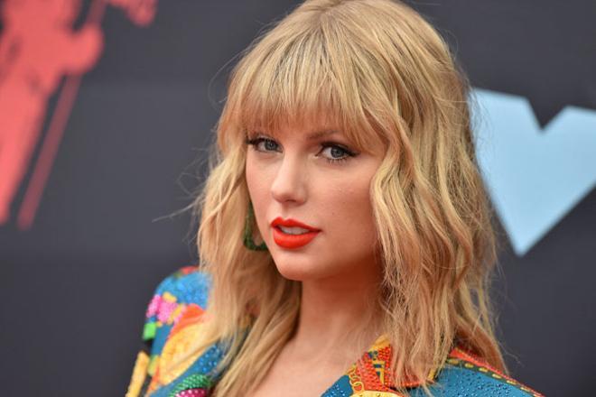 El maquillaje de Taylor Swift en los MTV Video Music Awards 2019