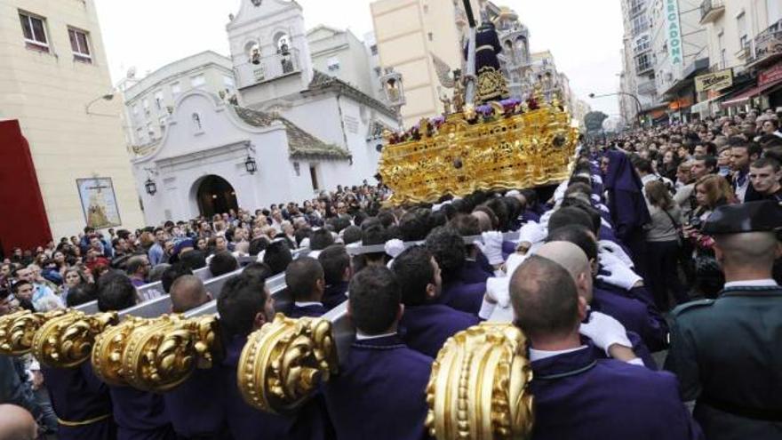 El Nazareno del Perdón da media vuelta en la ermita de Zamarrilla.