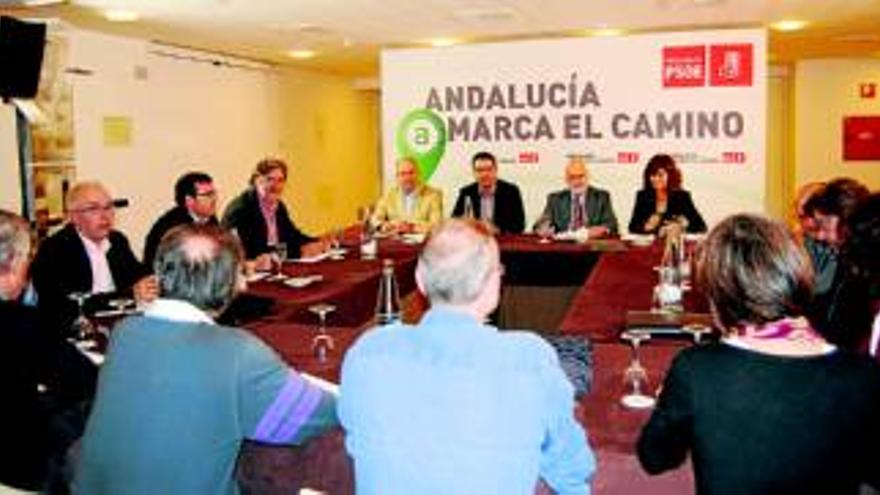 Un federalismo &quot;cooperativo y social&quot; es la opción del PSOE