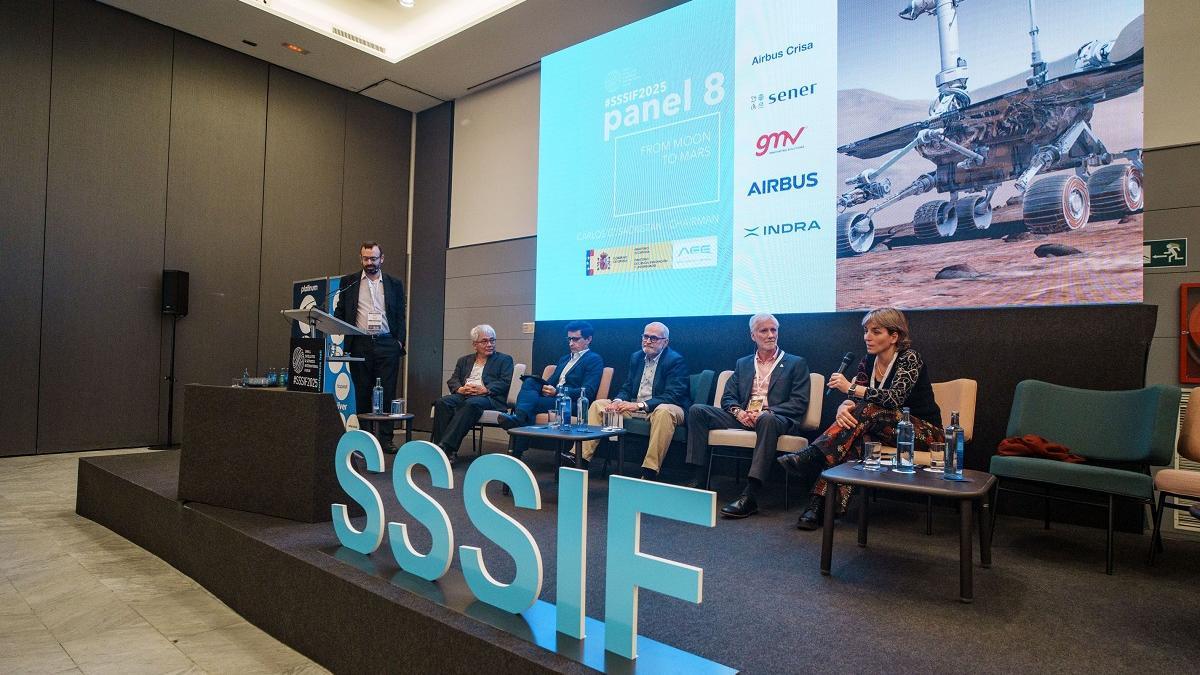 Uno de los debates organizados en el foro SSSIF de Málaga sobre la industria de los satélites.