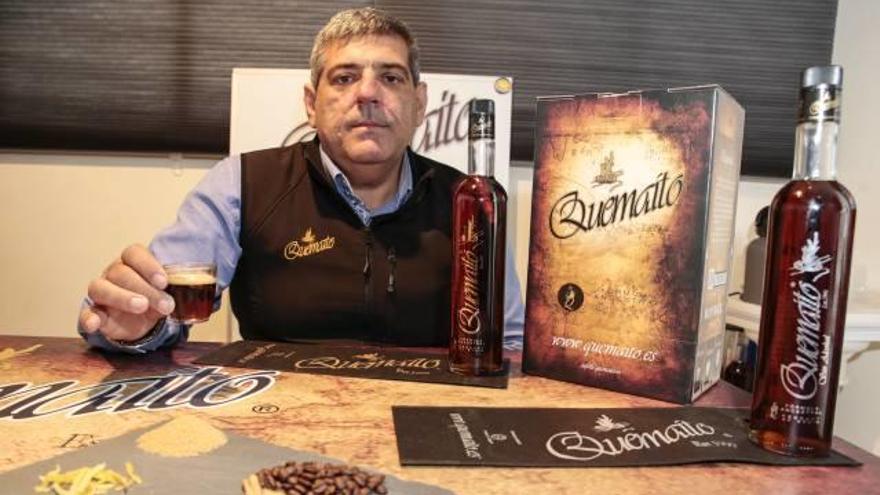 Pedro Navarro, el responsable de la firma eldense que ha lanzado el carajillo sin alcohol.