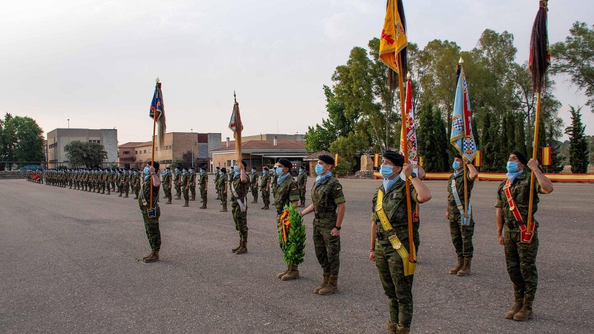 Homenaje de la Brigada Guzmán el Bueno X a los héroes del Regimiento Cazadores de Alcántara, 14º de Caballería.