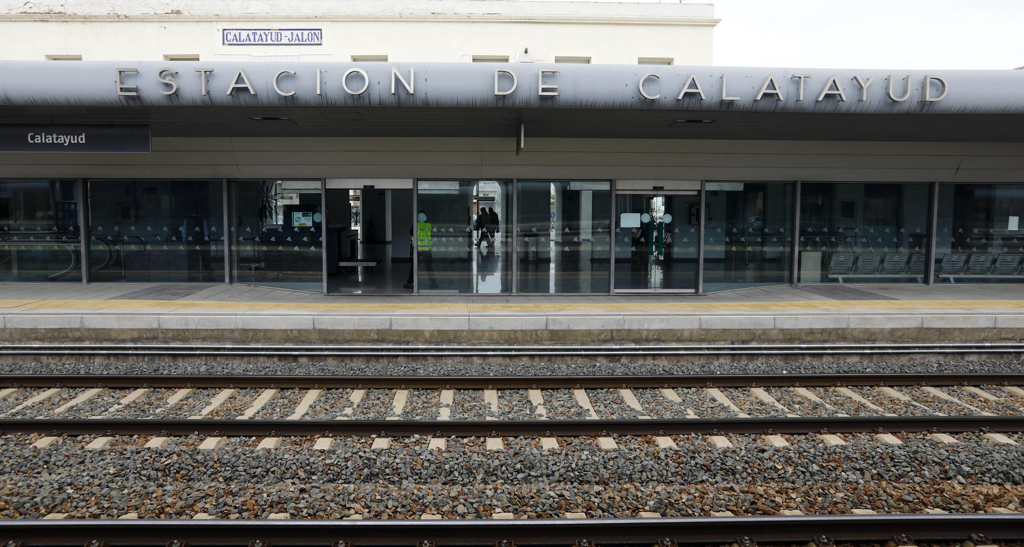 El Avlo llega a Zaragoza y efectúa su primera parada en Calatayud