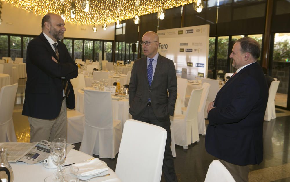 Desayuno con Duran i Lleida en el Maestral