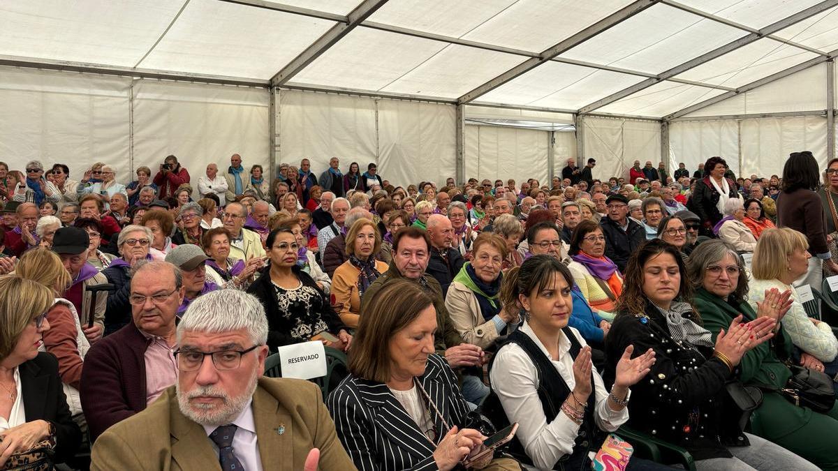 Asistentes, hoy, en el acto de Fampa en Cudillero