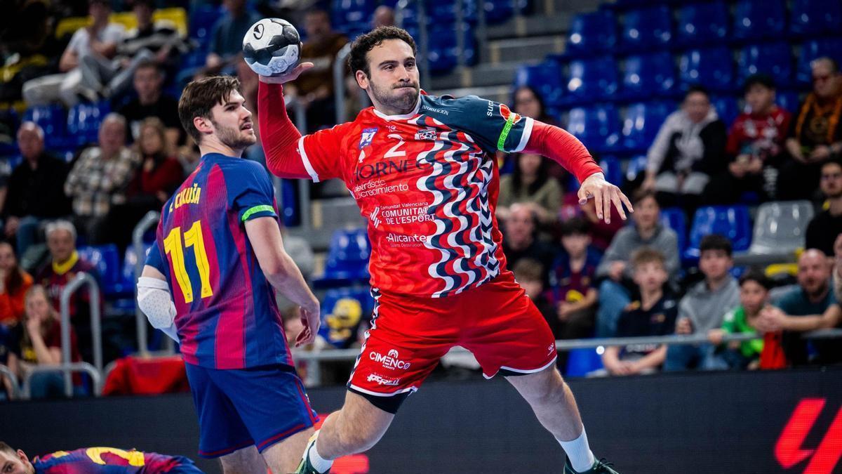 Dura derrota del Horneo Alicante en el Palau Blaugrana: estas son las declaraciones tras el varapalo sufrido en Barcelona