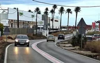 Alzira intenta acabar 20 años después el polígono de la carretera de Albalat