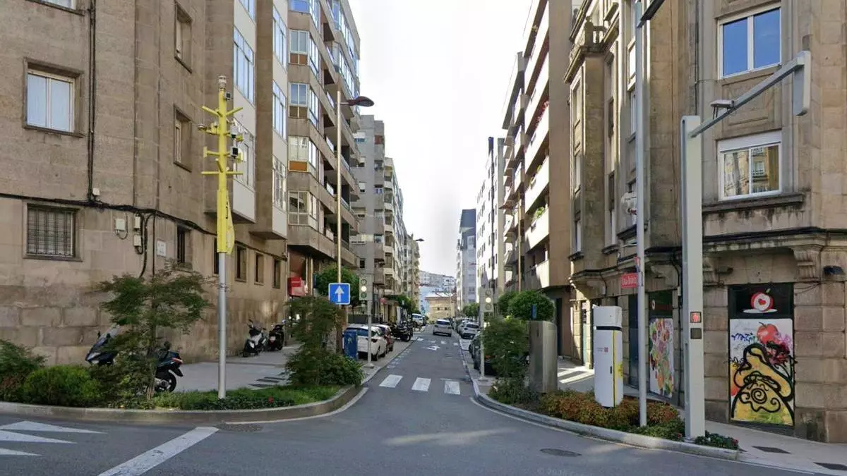 Corte de tráfico y rodeo en el centro de Vigo por obras coincidiendo con el inicio del curso escolar