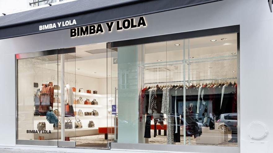 Bimba y Lola da comienzo a sus rebajas de verano