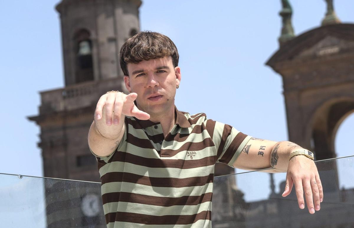 Quevedo, cantant: "Sento que en cap dels meus projectes m’he posat una disfressa"