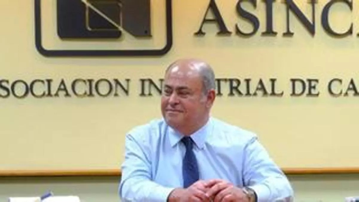 Virgilio Correa, presidente de los industriales canarios: "Lo que no se elabora aquí no debe gravarlo el AIEM"