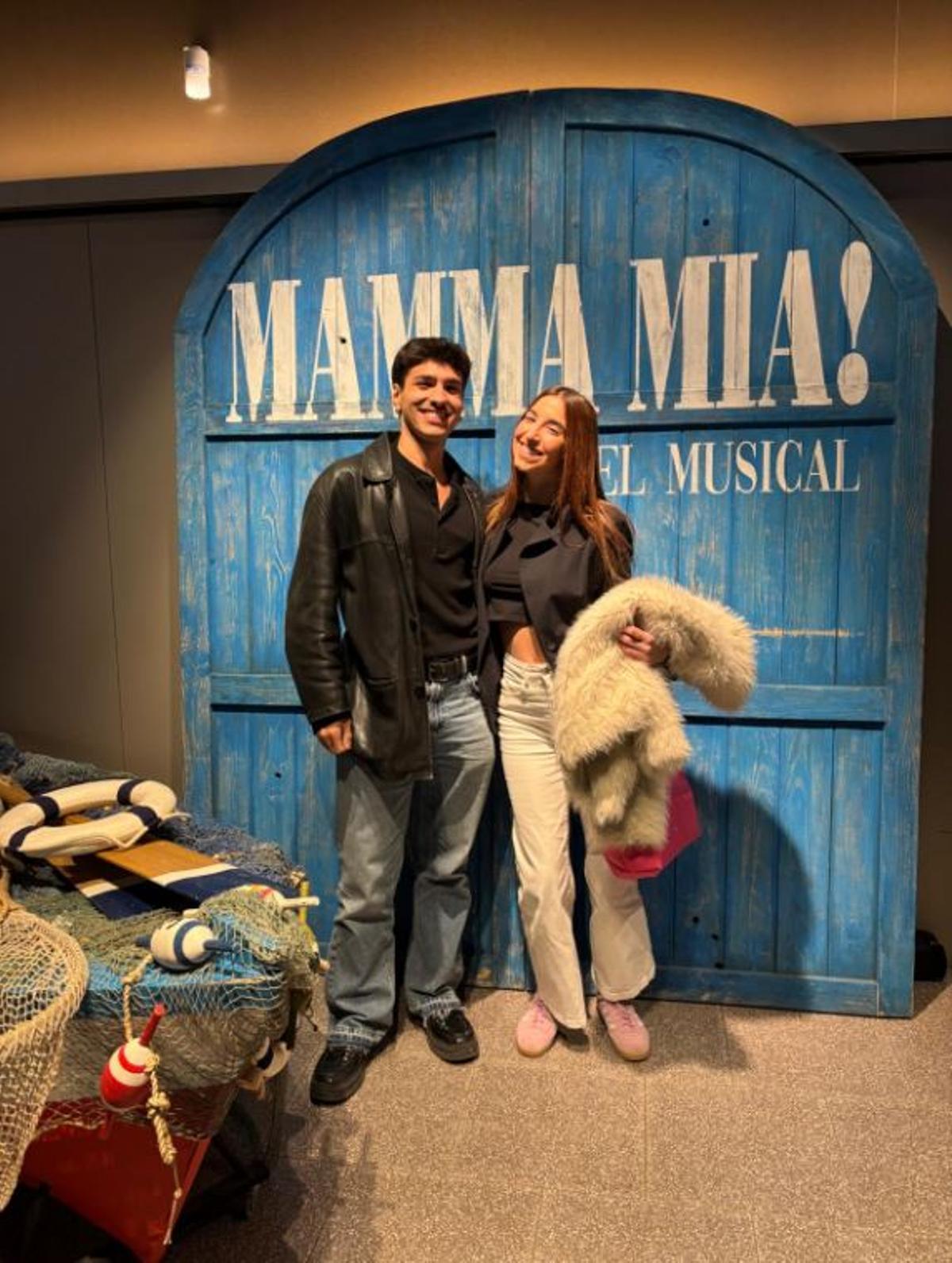 Santasusagna, amb un acompanyant