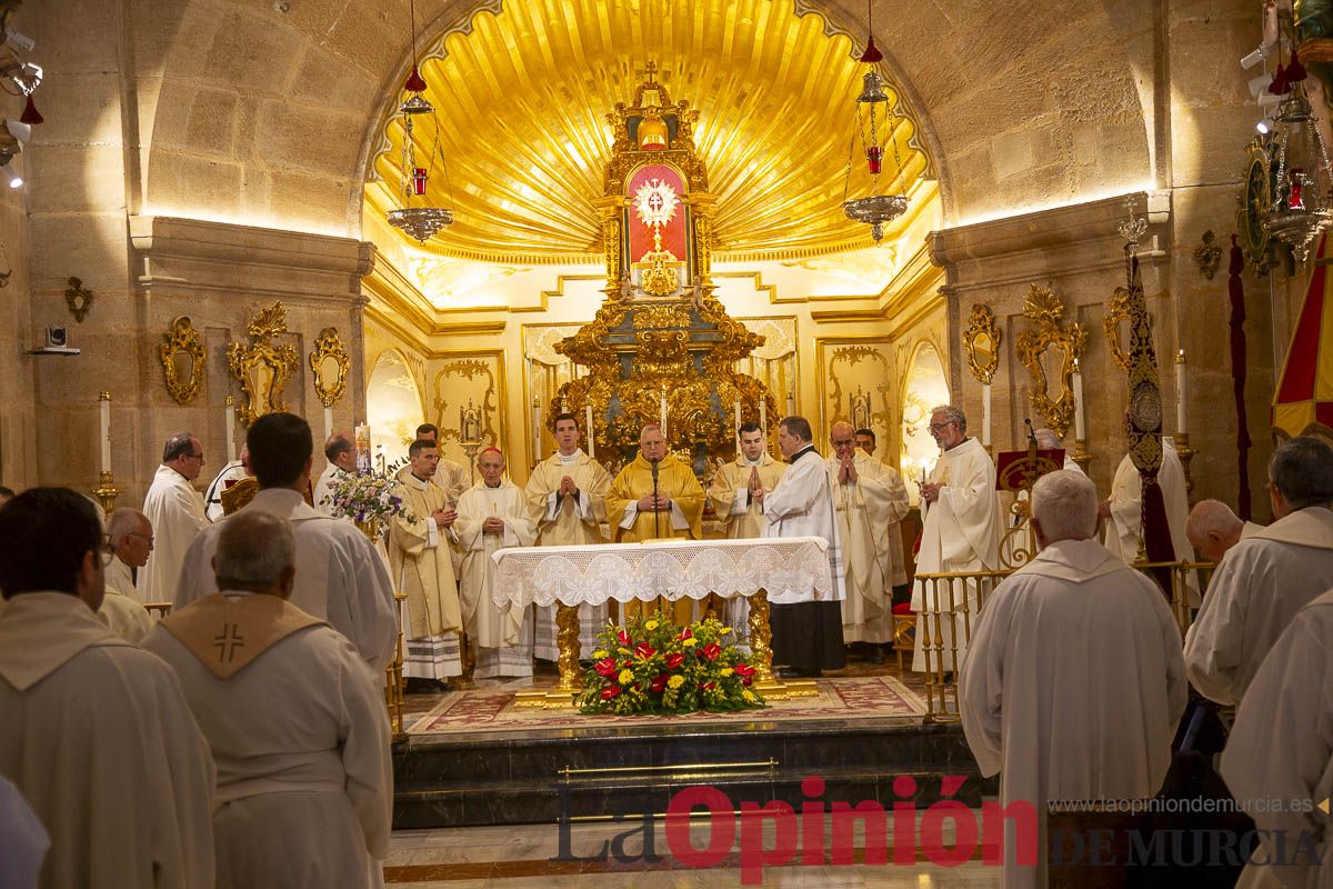 Los sacerdotes celebran la fiesta de san Juan de Ávila peregrinando a Caravaca de la Cruz