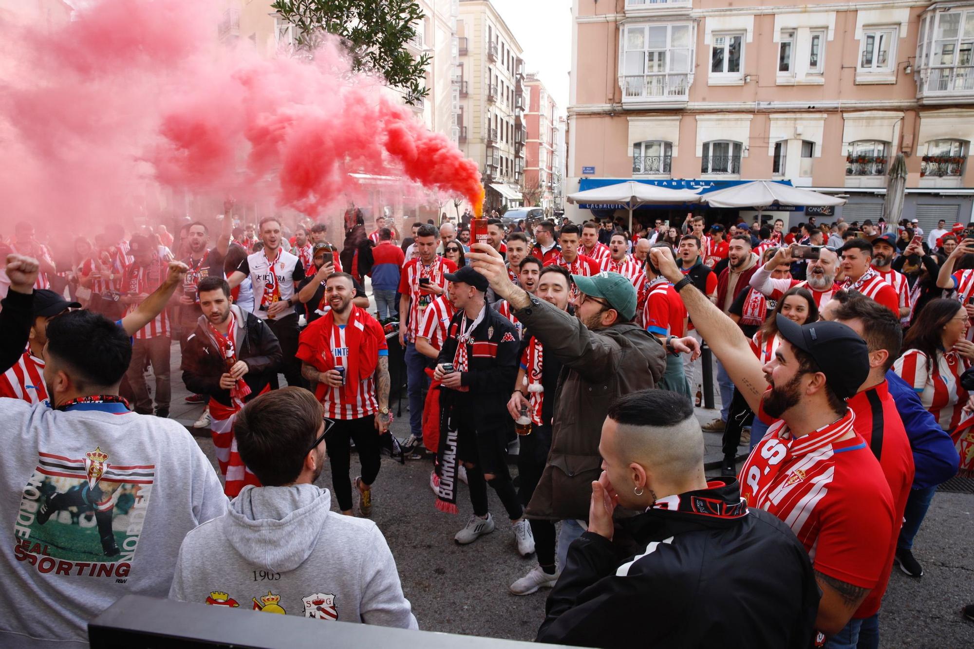 La Mareona del Sporting inunda el centro de Santander