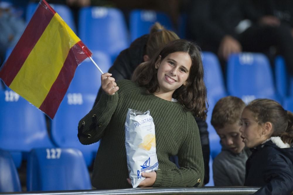 La selección española femenina, en Riazor