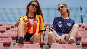 La mítica marca del Dream Team: Meyba torna al futbol amb la UE Sant Andreu