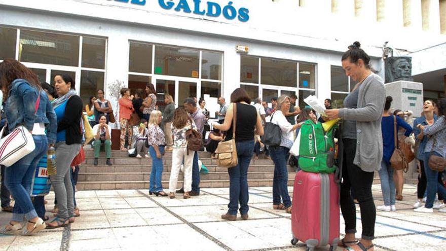 Opositores de Educación, a mediados de 2015 en la capital grancanaria.