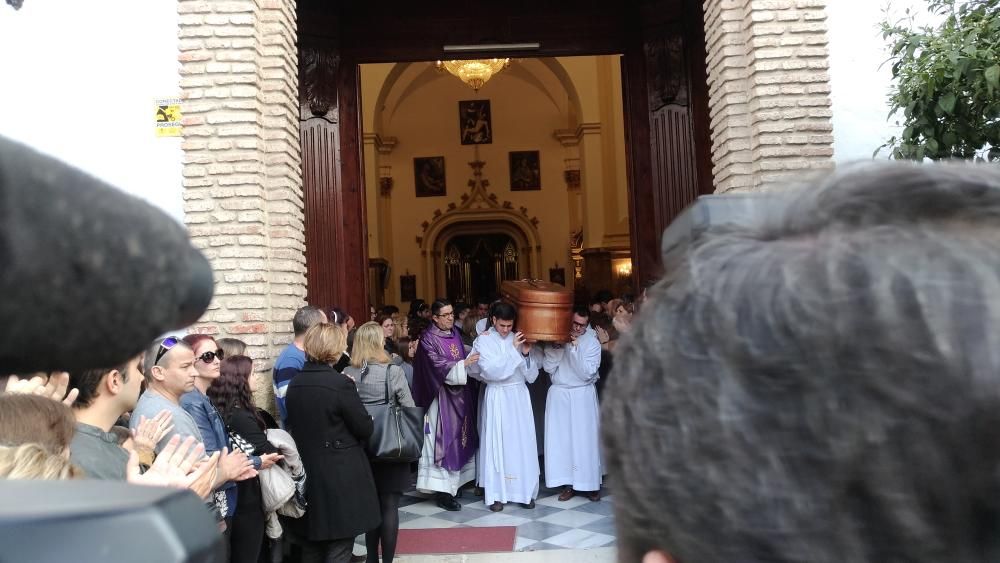 Multitudinaria despedida a Pablo Ráez