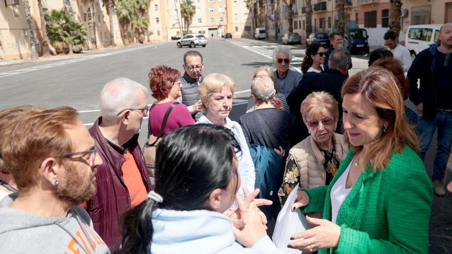 Los vecinos de las &#039;Casitas Rosas&#039; piden un plan para dignificar el barrio y advierten del riesgo de turistificación