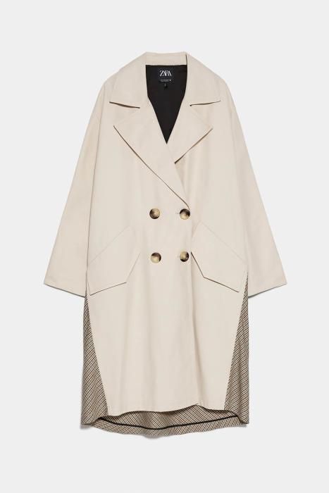 Gabardina en color beige de Zara. (Precio: 59,95 e