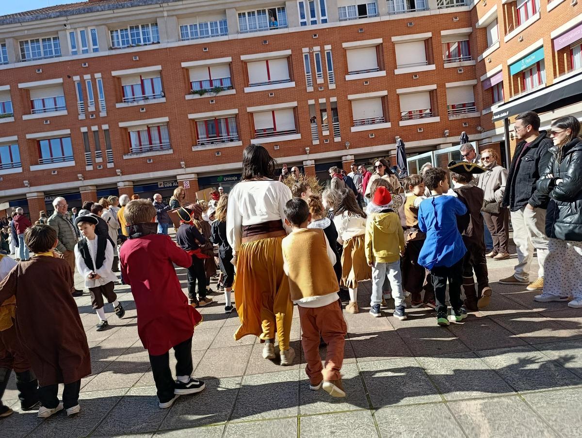 La Fresneda viaja por la historia