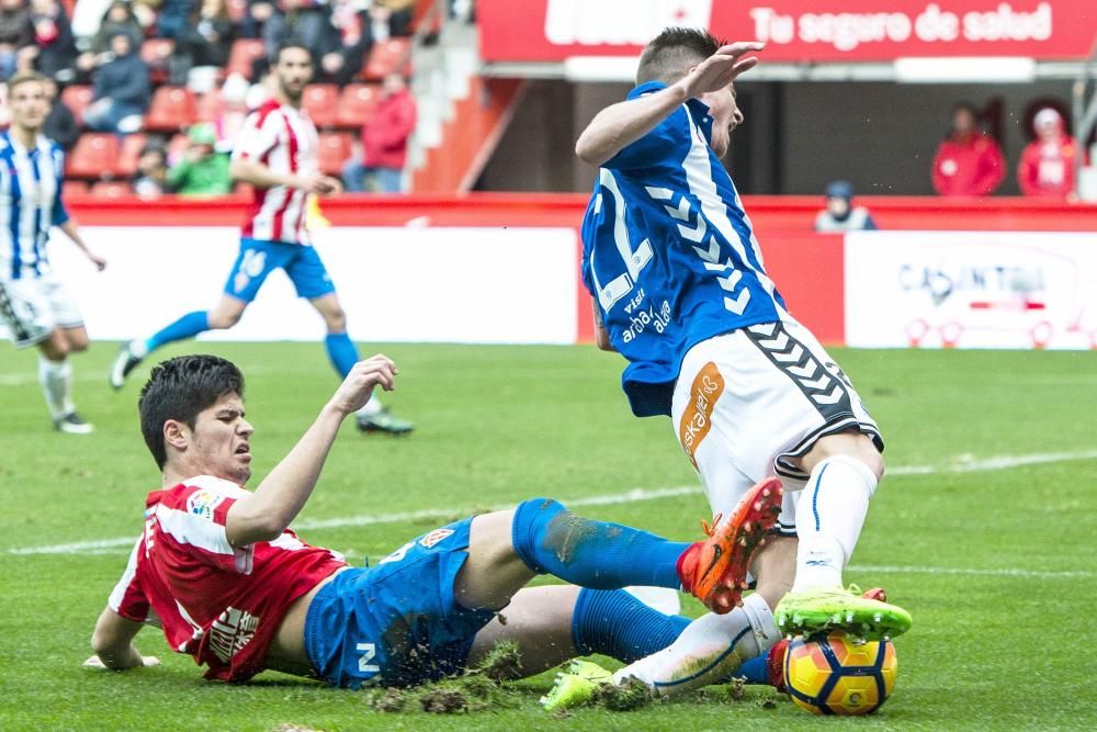 El partido entre el Sporting y el Alavés, en imágenes