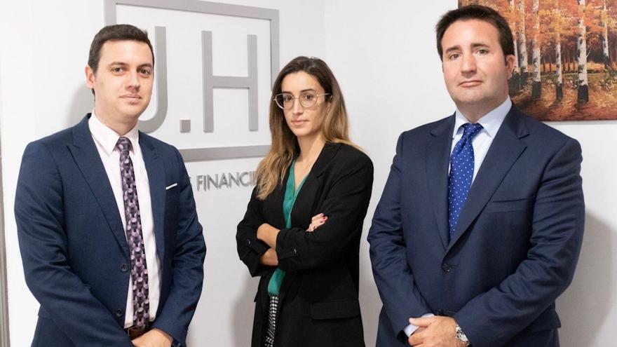 JH Asesores, primer despacho canario en servicios de dirección financiera