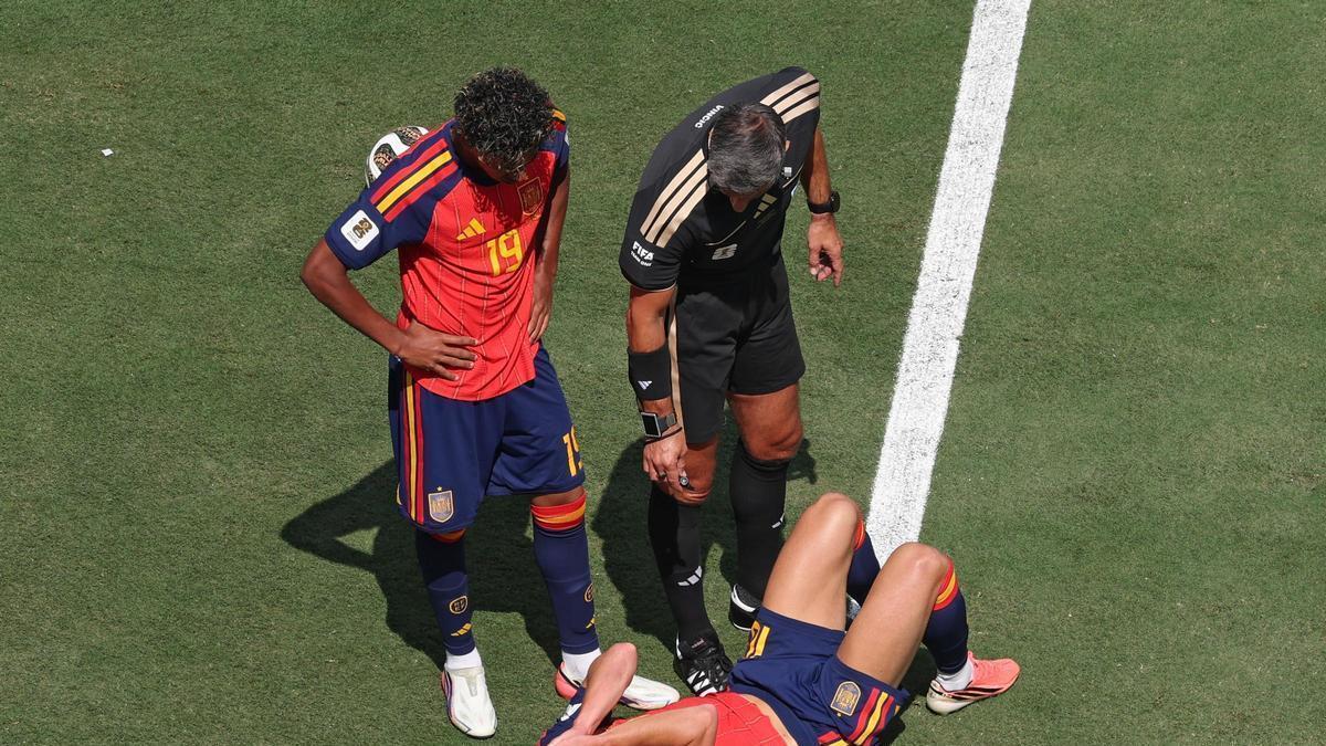 el juego duro de Argentina se salda con una roja a Enzo