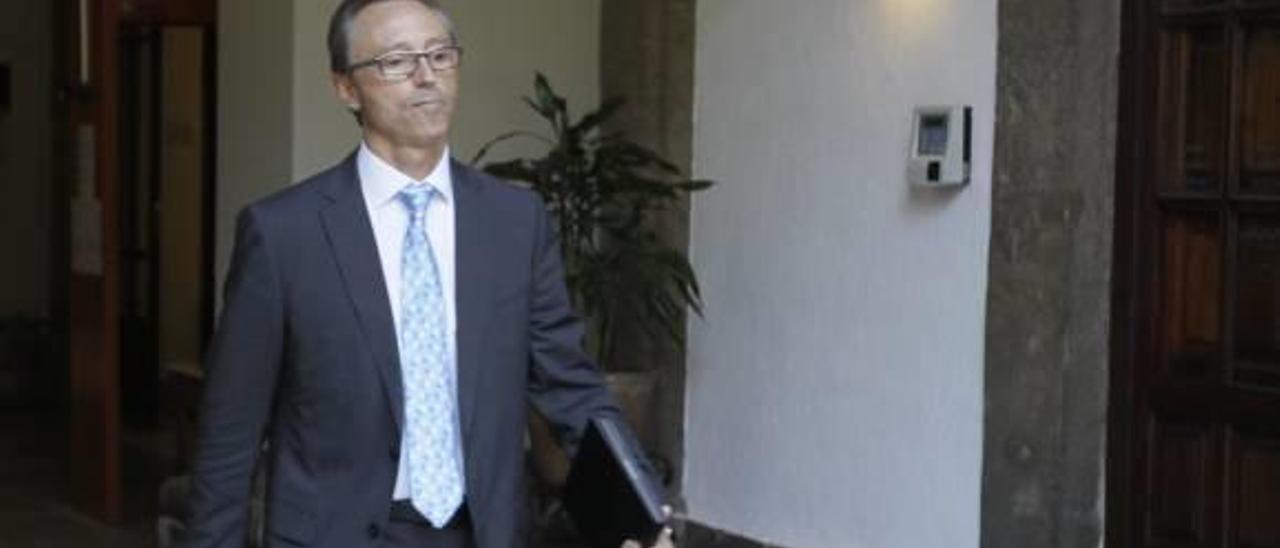 El expresidente de Coepa decide con sus abogados si se autoinculpa como Ortiz