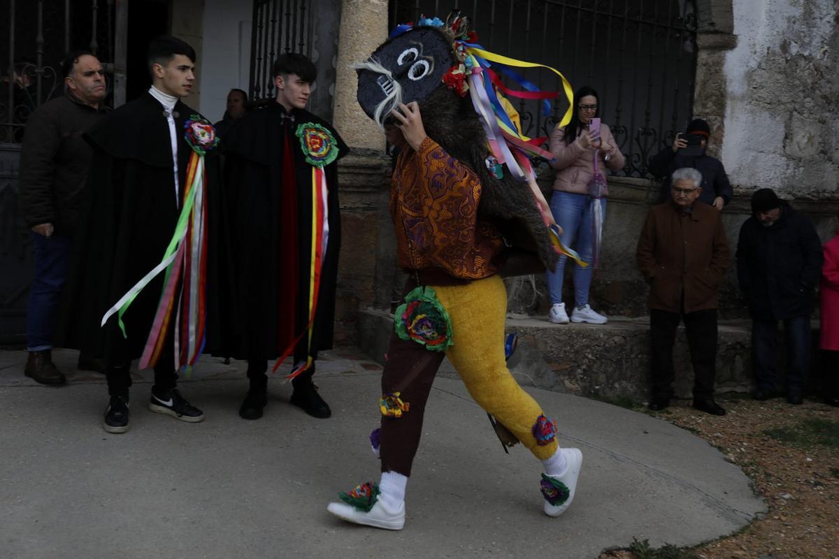 GALERÍA | Montamarta cumple el ritual del Zangarrón: las mejores imágenes