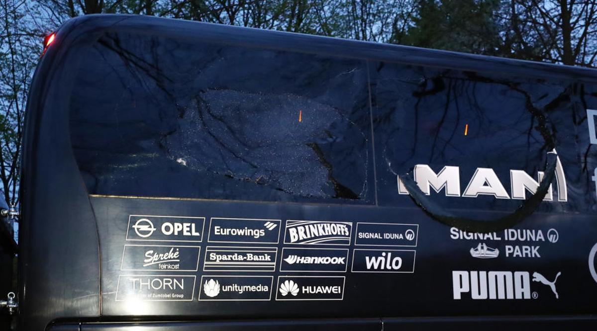 Explosiones contra el autobús del Dortmund