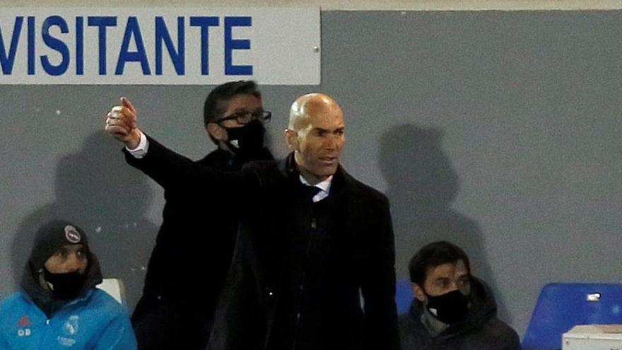 Zidane, en el duelo ante el Alcoyano.