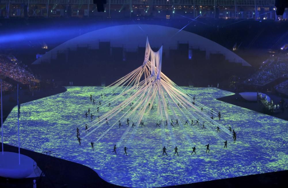 La ceremonia de inauguración de las Olimpiadas recreó el Brasil indígena, las diferentes culturas y las grandes urbes.